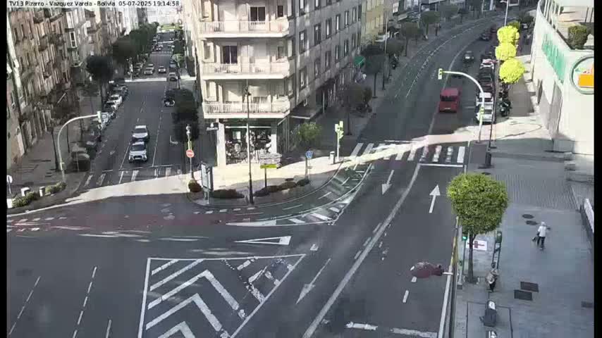 Vigo Pizarro - Vasquez  Varela Street Live Cam - Pontevedra, Galicia, Spain