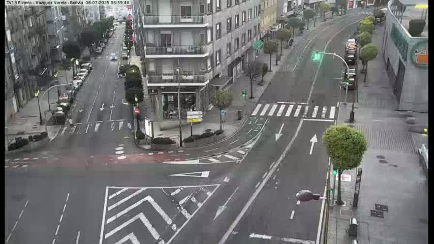 Vigo Pizarro - Vasquez  Varela Street Live Cam - Pontevedra, Galicia, Spain