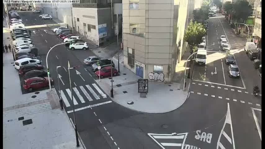 Vigo Pizarro - Vasquez  Varela Street Live Cam - Pontevedra, Galicia, Spain