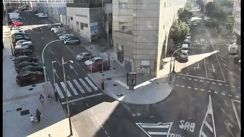 Vigo Pizarro - Vasquez  Varela Street Live Cam - Pontevedra, Galicia, Spain