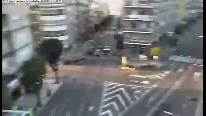 Vigo Pizarro - Vasquez  Varela Street Live Cam - Pontevedra, Galicia, Spain