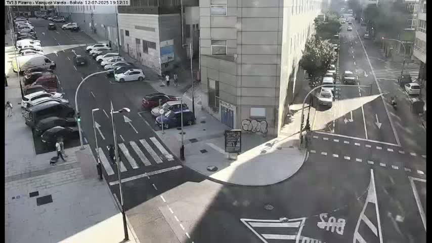 Vigo Pizarro - Vasquez  Varela Street Live Cam - Pontevedra, Galicia, Spain