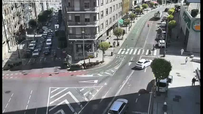 Vigo Pizarro - Vasquez  Varela Street Live Cam - Pontevedra, Galicia, Spain