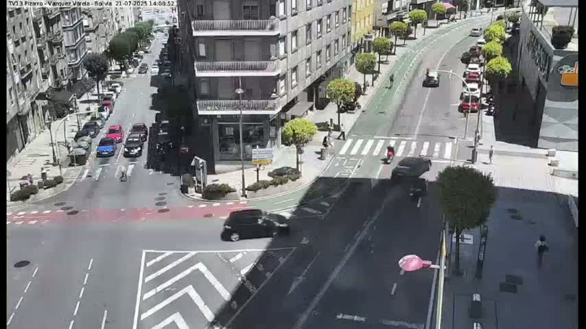 Vigo Pizarro - Vasquez  Varela Street Live Cam - Pontevedra, Galicia, Spain