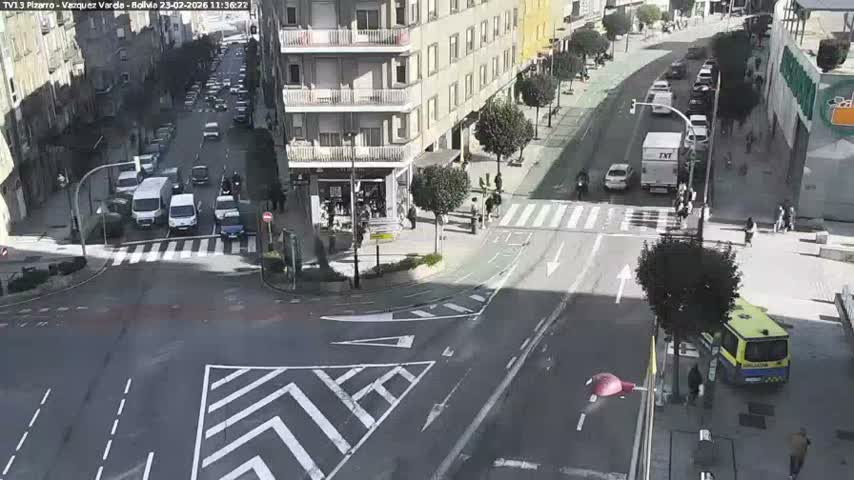 Vigo Pizarro - Vasquez  Varela Street Live Cam - Pontevedra, Galicia, Spain