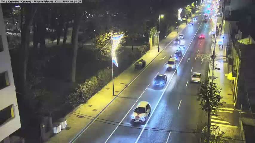 Vigo, Avenida de Antonio Palacios & Castrelos Avenue Live Cam - Pontevedra, Galicia, Spain