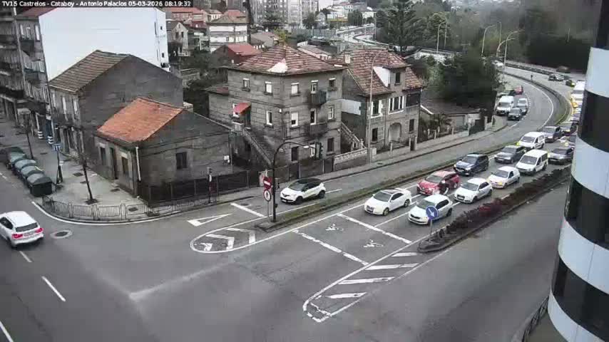 Vigo, Avenida de Antonio Palacios & Castrelos Avenue Live Cam - Pontevedra, Galicia, Spain