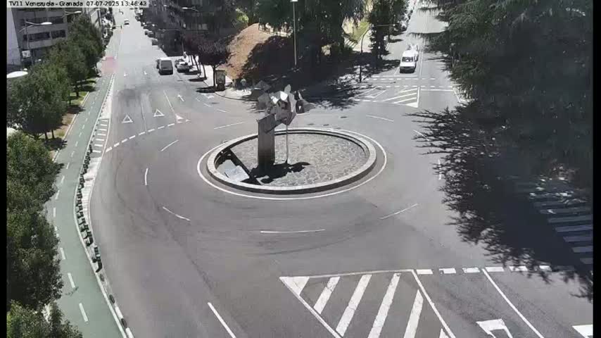 Vigo, Parque  Monte de Castro Park Area & Junction Live Cam - Pontevedra, Galicia, Spain