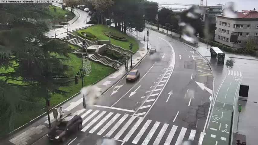 Vigo, Parque  Monte de Castro Park Area & Junction Live Cam - Pontevedra, Galicia, Spain