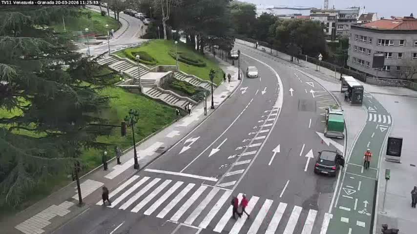 Vigo, Parque  Monte de Castro Park Area & Junction Live Cam - Pontevedra, Galicia, Spain