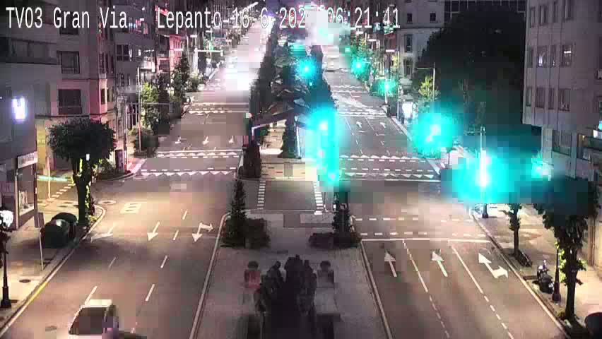 Avenida Gran Vía Avenue & Rua Lepanto Live Cam - Pontevedra, Galicia, Spain