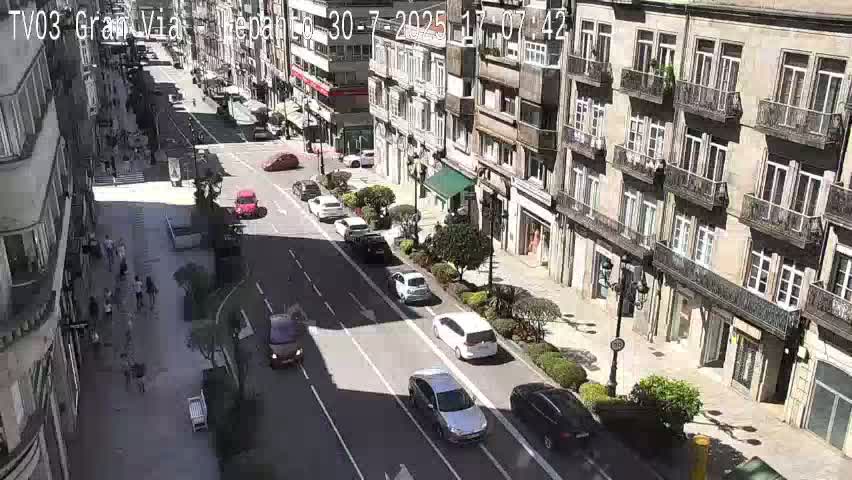 Avenida Gran Vía Avenue & Rua Lepanto Live Cam - Pontevedra, Galicia, Spain
