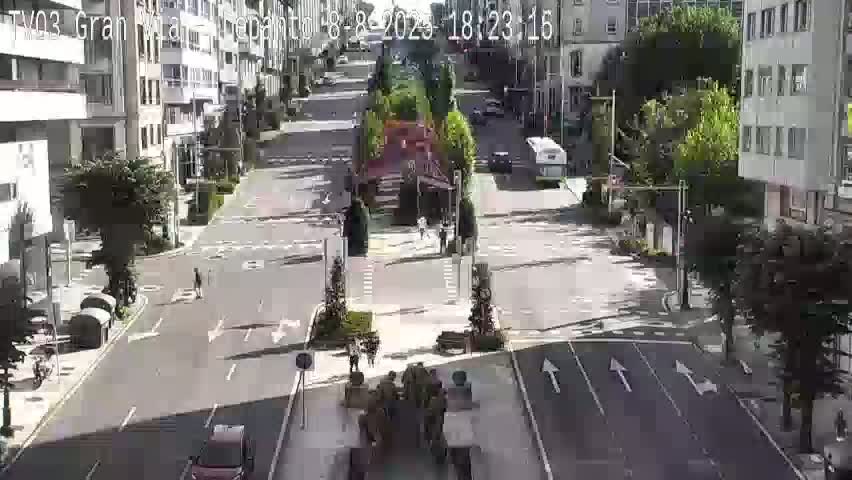 Avenida Gran Vía Avenue & Rua Lepanto Live Cam - Pontevedra, Galicia, Spain