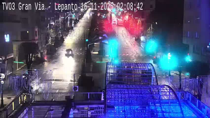Avenida Gran Vía Avenue & Rua Lepanto Live Cam - Pontevedra, Galicia, Spain