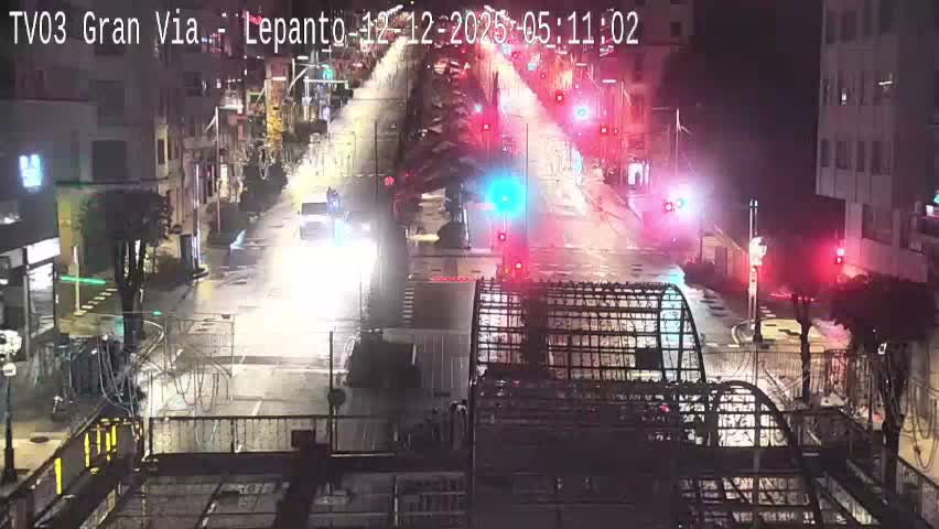 Avenida Gran Vía Avenue & Rua Lepanto Live Cam - Pontevedra, Galicia, Spain