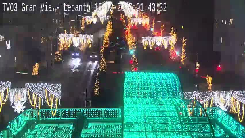 Avenida Gran Vía Avenue & Rua Lepanto Live Cam - Pontevedra, Galicia, Spain
