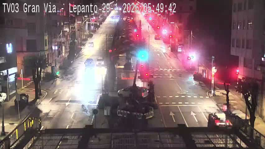 Avenida Gran Vía Avenue & Rua Lepanto Live Cam - Pontevedra, Galicia, Spain