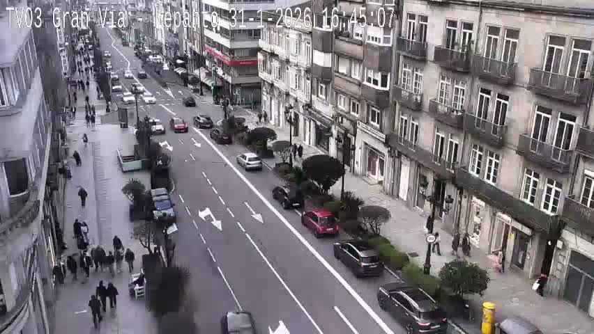 Avenida Gran Vía Avenue & Rua Lepanto Live Cam - Pontevedra, Galicia, Spain