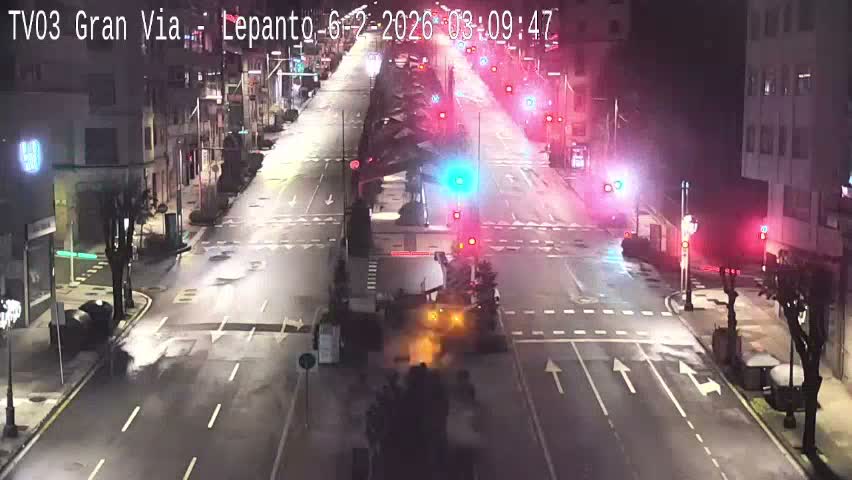 Avenida Gran Vía Avenue & Rua Lepanto Live Cam - Pontevedra, Galicia, Spain