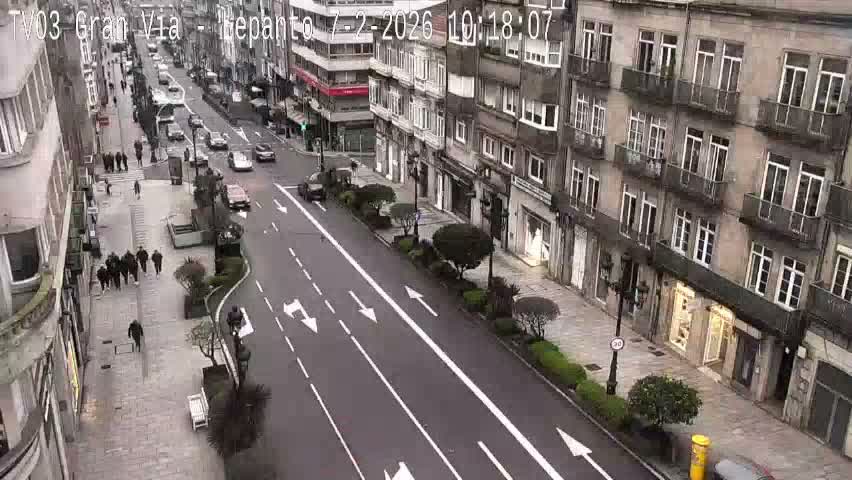 Avenida Gran Vía Avenue & Rua Lepanto Live Cam - Pontevedra, Galicia, Spain