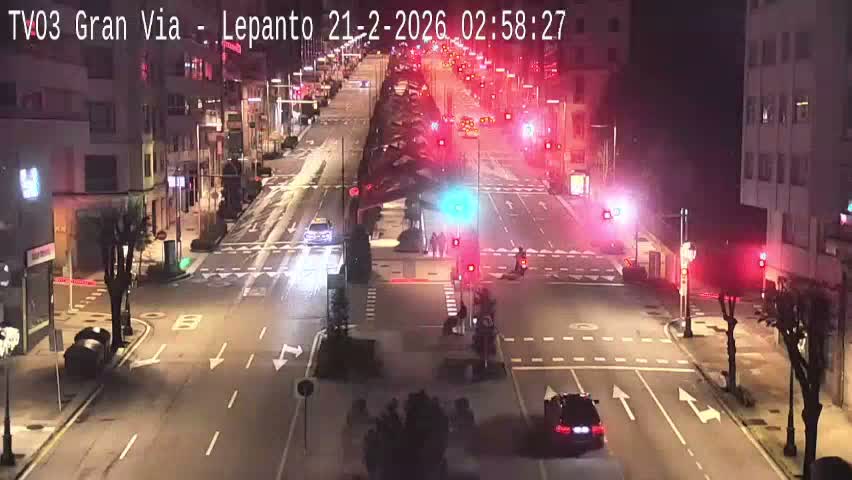 Avenida Gran Vía Avenue & Rua Lepanto Live Cam - Pontevedra, Galicia, Spain