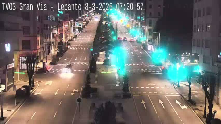 Avenida Gran Vía Avenue & Rua Lepanto Live Cam - Pontevedra, Galicia, Spain