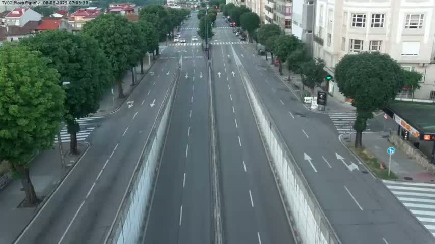 Vigo, Plaza de España Square Live Cam - Pontevedra, Galicia, Spain