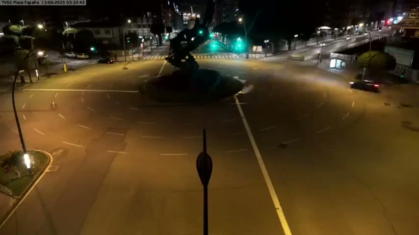 Vigo, Plaza de España Square Live Cam - Pontevedra, Galicia, Spain