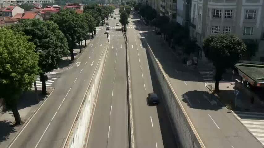 Vigo, Plaza de España Square Live Cam - Pontevedra, Galicia, Spain