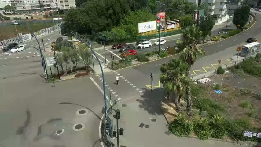 Vigo, Plaza de España Square Live Cam - Pontevedra, Galicia, Spain