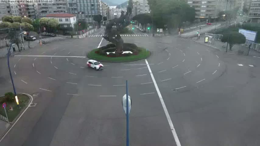 Vigo, Plaza de España Square Live Cam - Pontevedra, Galicia, Spain