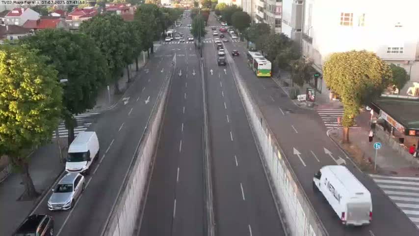 Vigo, Plaza de España Square Live Cam - Pontevedra, Galicia, Spain