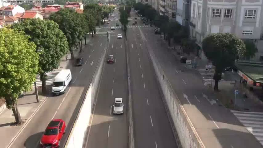 Vigo, Plaza de España Square Live Cam - Pontevedra, Galicia, Spain