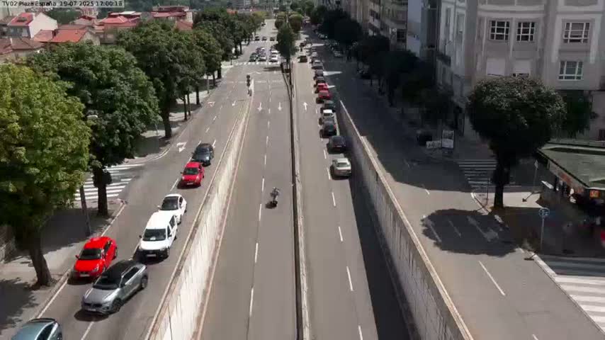 Vigo, Plaza de España Square Live Cam - Pontevedra, Galicia, Spain