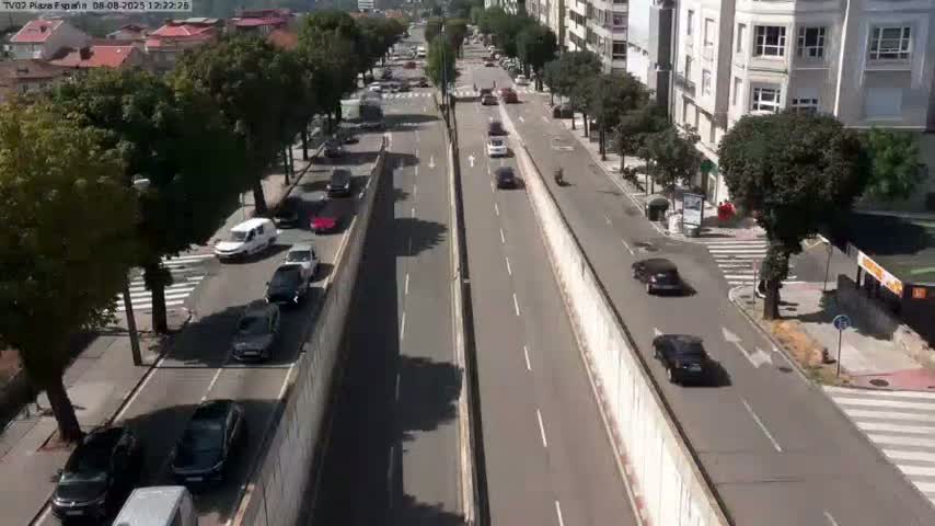 Vigo, Plaza de España Square Live Cam - Pontevedra, Galicia, Spain
