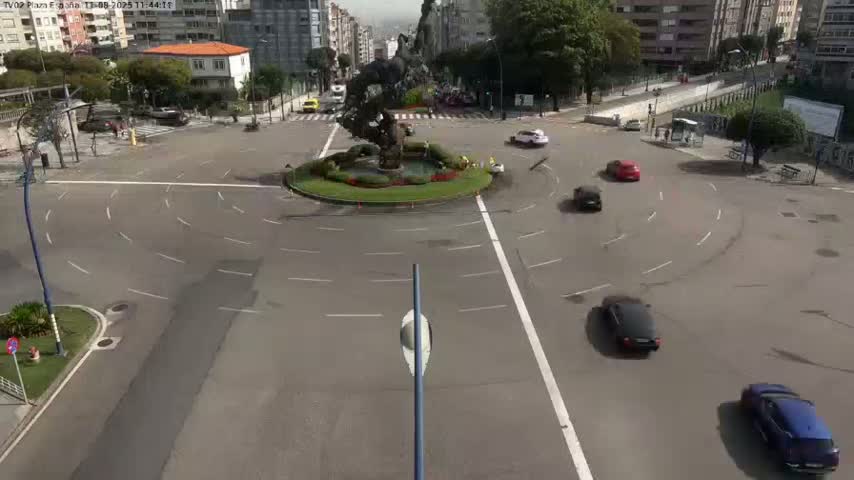 Vigo, Plaza de España Square Live Cam - Pontevedra, Galicia, Spain