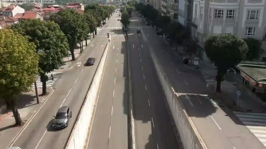 Vigo, Plaza de España Square Live Cam - Pontevedra, Galicia, Spain