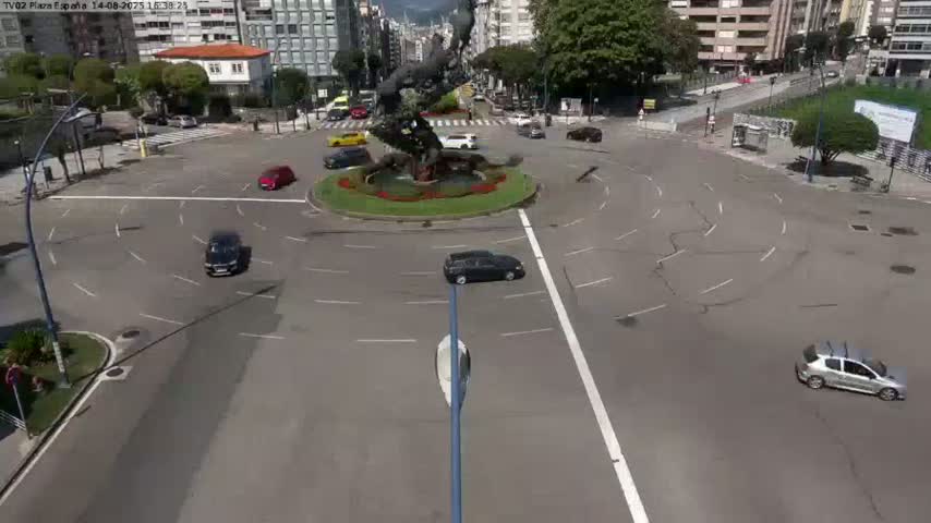 Vigo, Plaza de España Square Live Cam - Pontevedra, Galicia, Spain