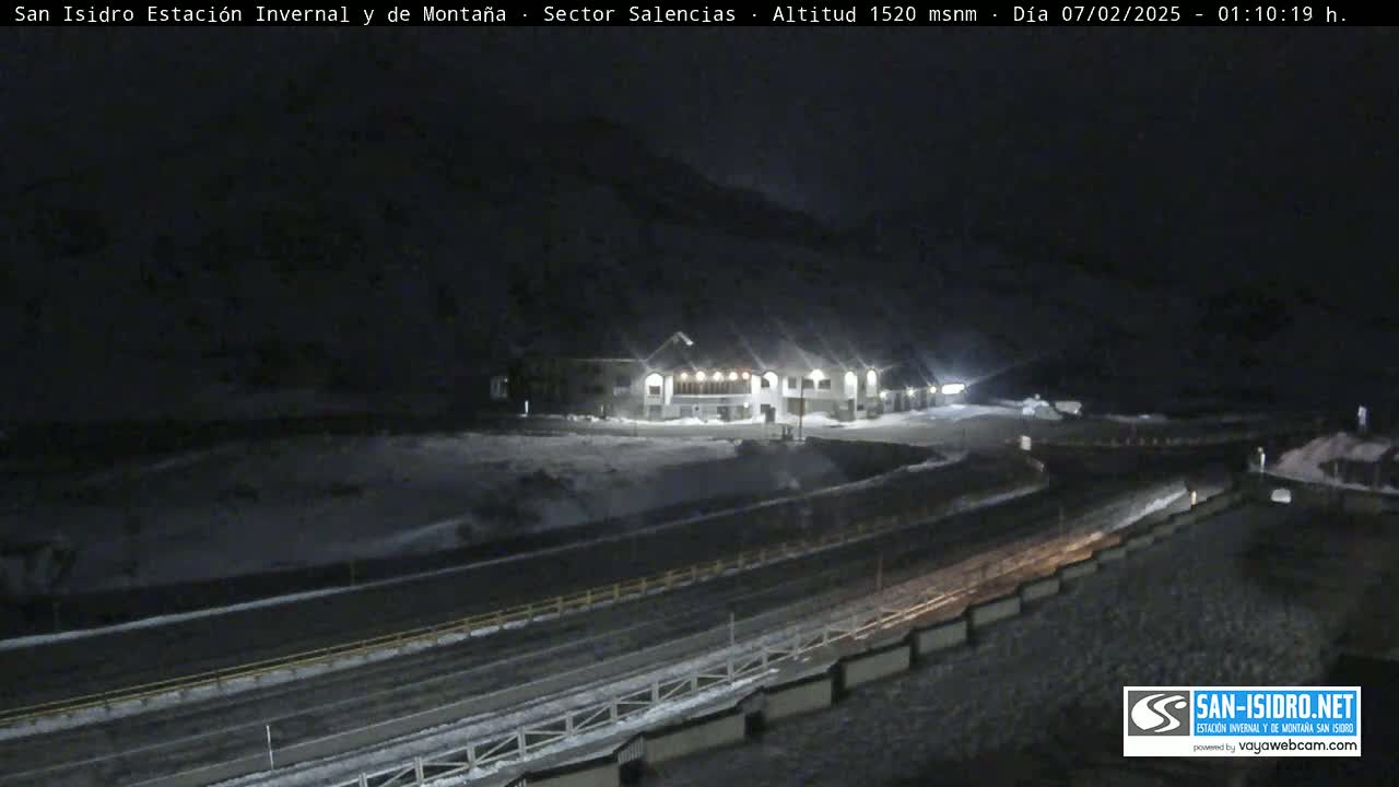 Estación San Isidro Hotel Area Live Cam - León, Castile&Leon, Spain