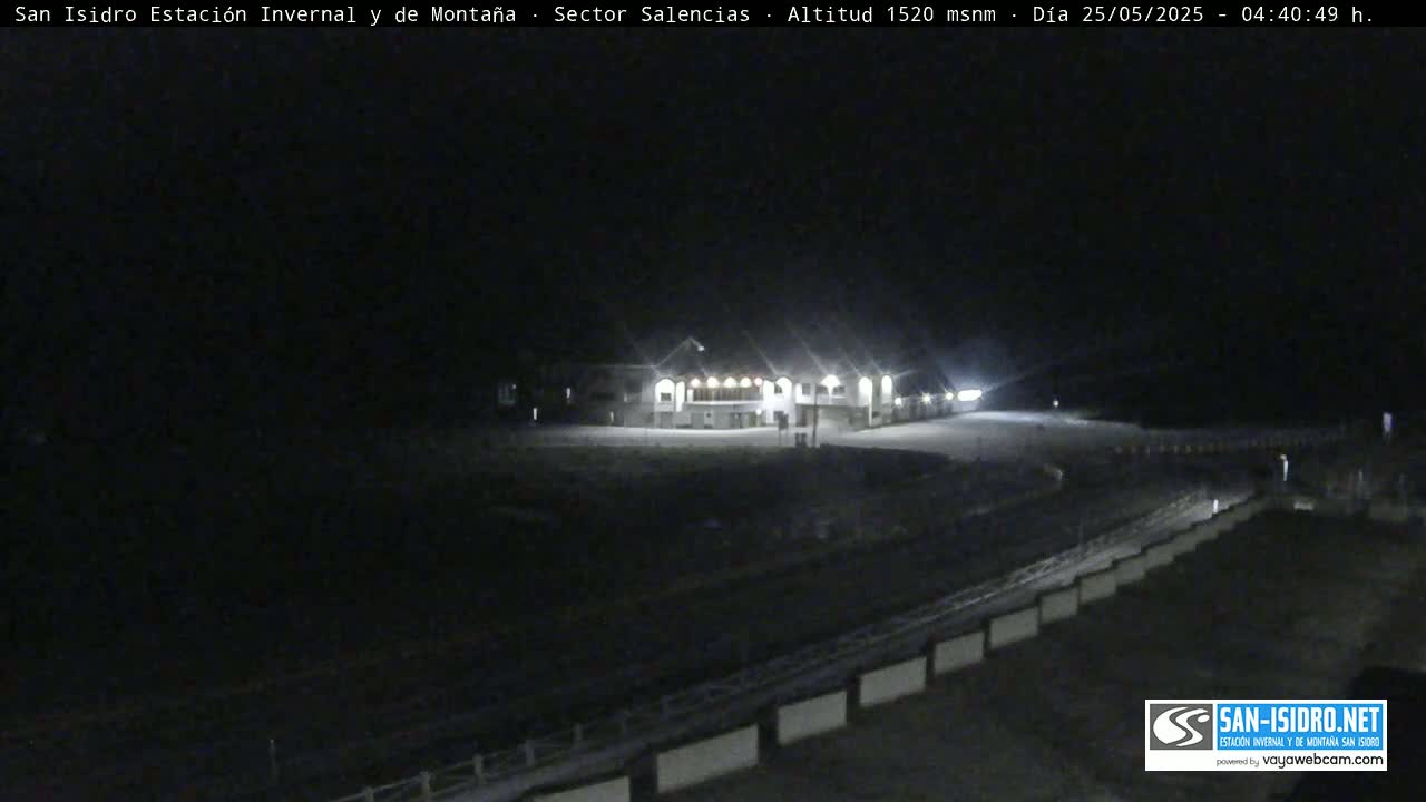 Estación San Isidro Hotel Area Live Cam - León, Castile&Leon, Spain