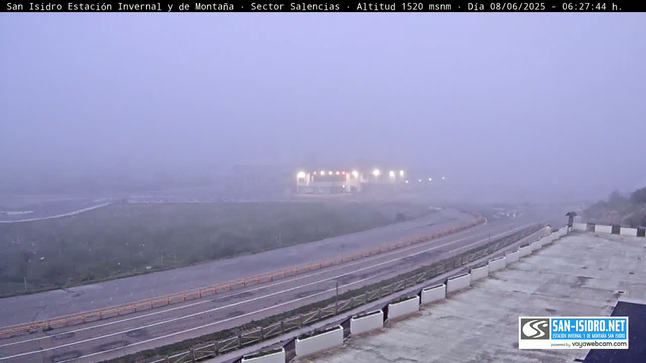 Estación San Isidro Hotel Area Live Cam - León, Castile&Leon, Spain