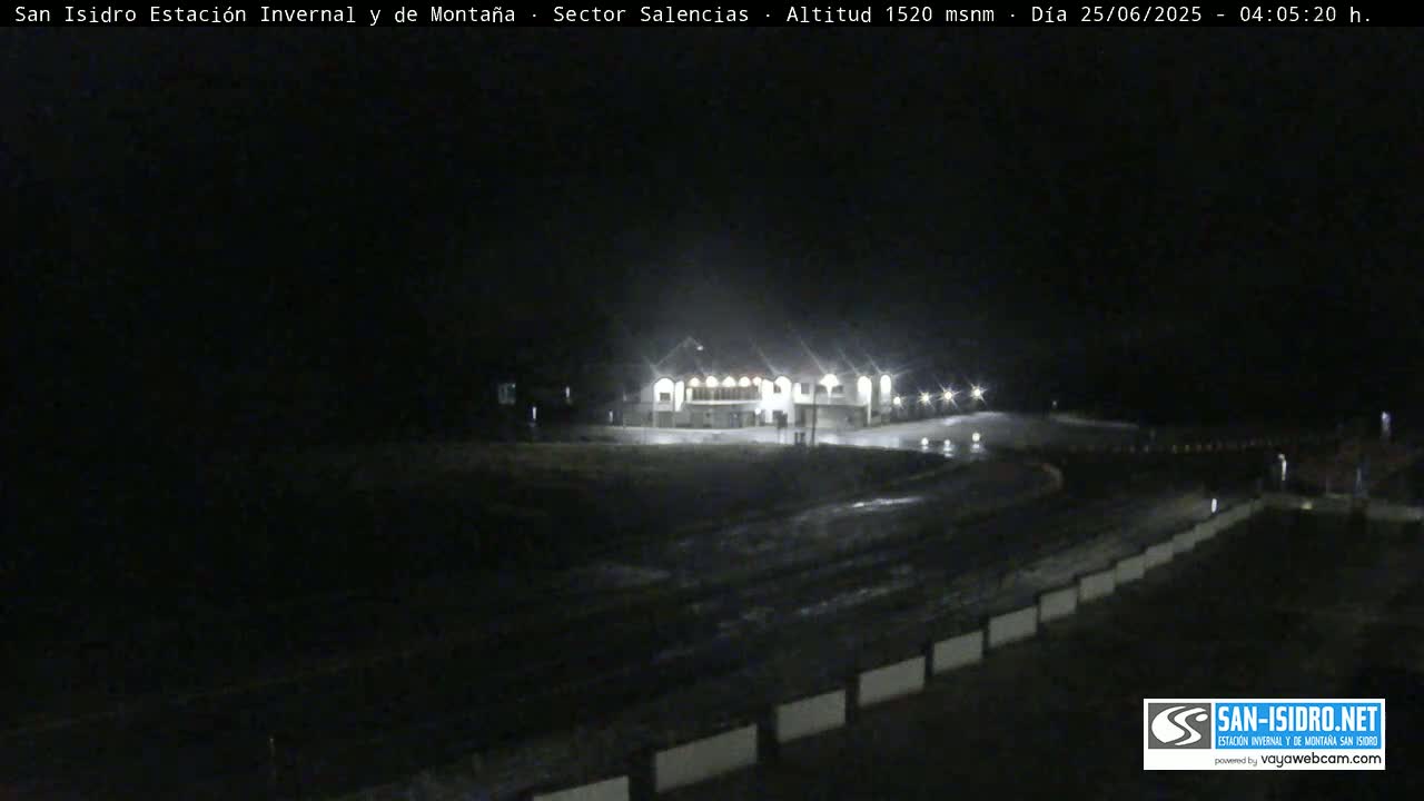 Estación San Isidro Hotel Area Live Cam - León, Castile&Leon, Spain