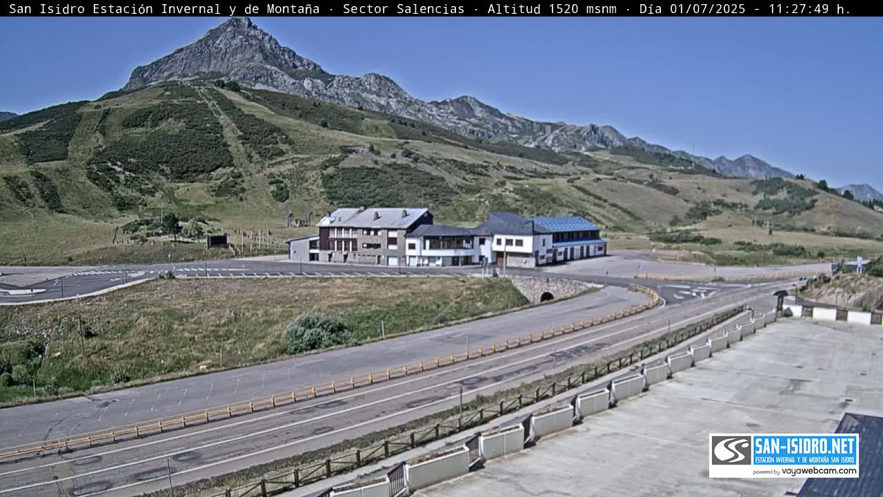 Estación San Isidro Hotel Area Live Cam - León, Castile&Leon, Spain