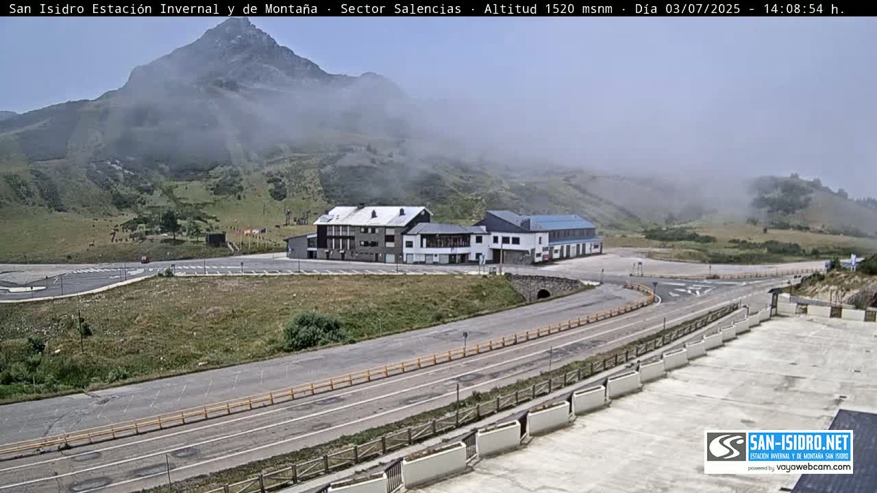 Estación San Isidro Hotel Area Live Cam - León, Castile&Leon, Spain