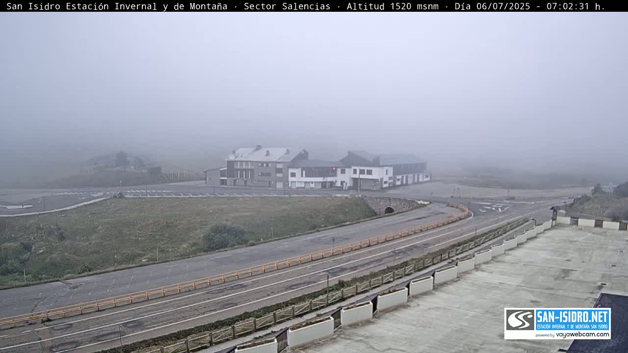 Estación San Isidro Hotel Area Live Cam - León, Castile&Leon, Spain