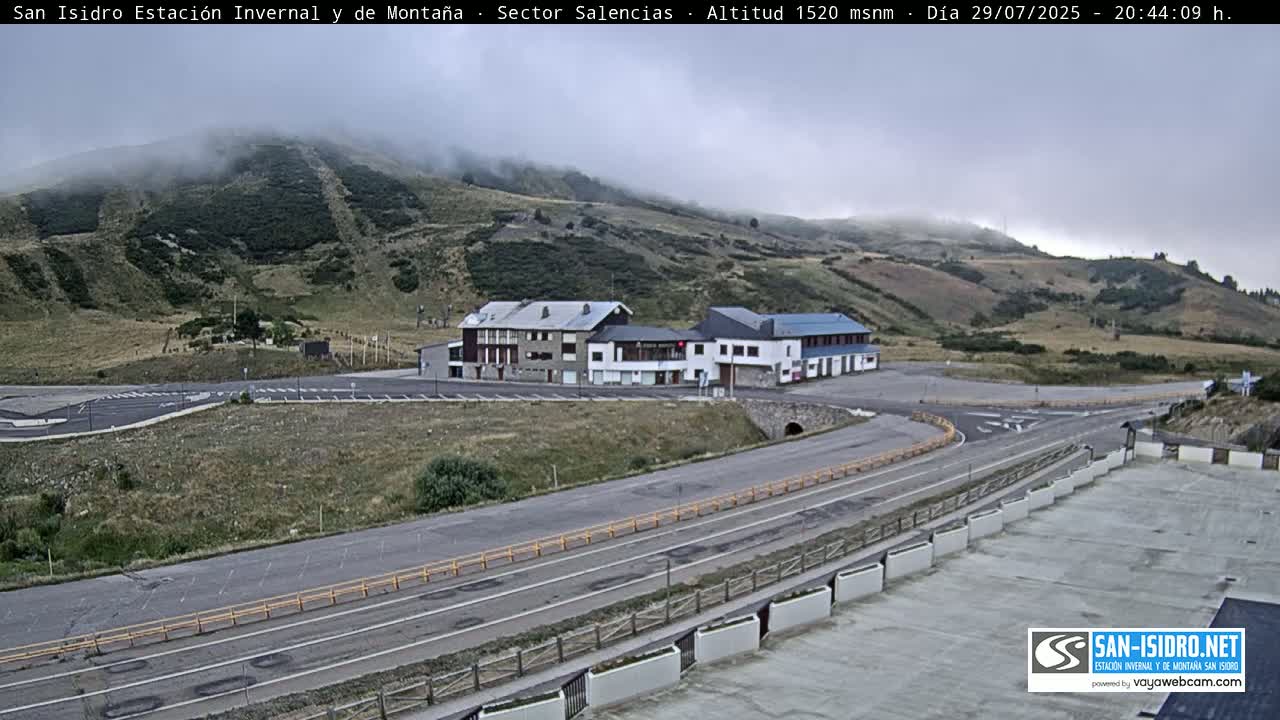 Estación San Isidro Hotel Area Live Cam - León, Castile&Leon, Spain