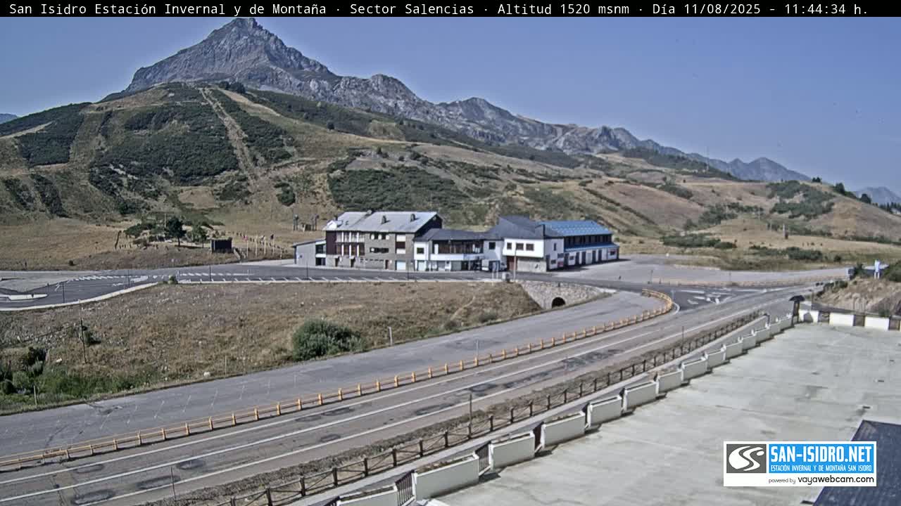 Estación San Isidro Hotel Area Live Cam - León, Castile&Leon, Spain