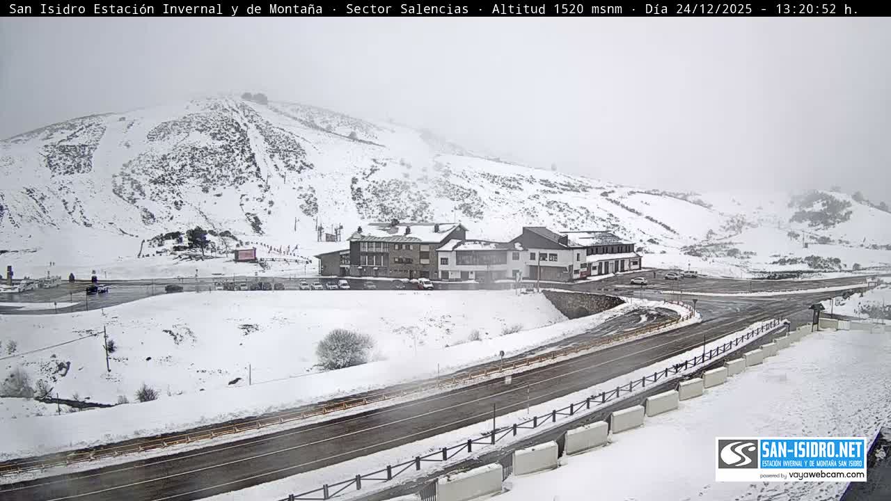 Estación San Isidro Hotel Area Live Cam - León, Castile&Leon, Spain