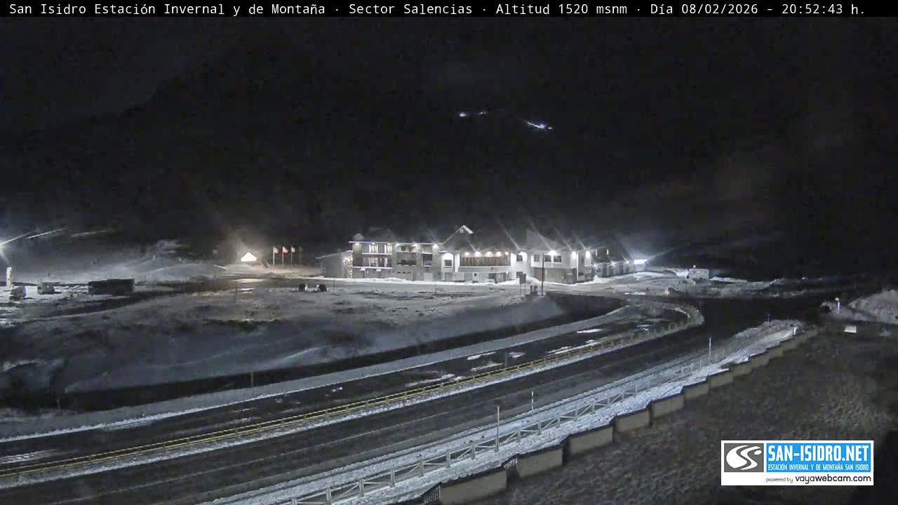 Estación San Isidro Hotel Area Live Cam - León, Castile&Leon, Spain