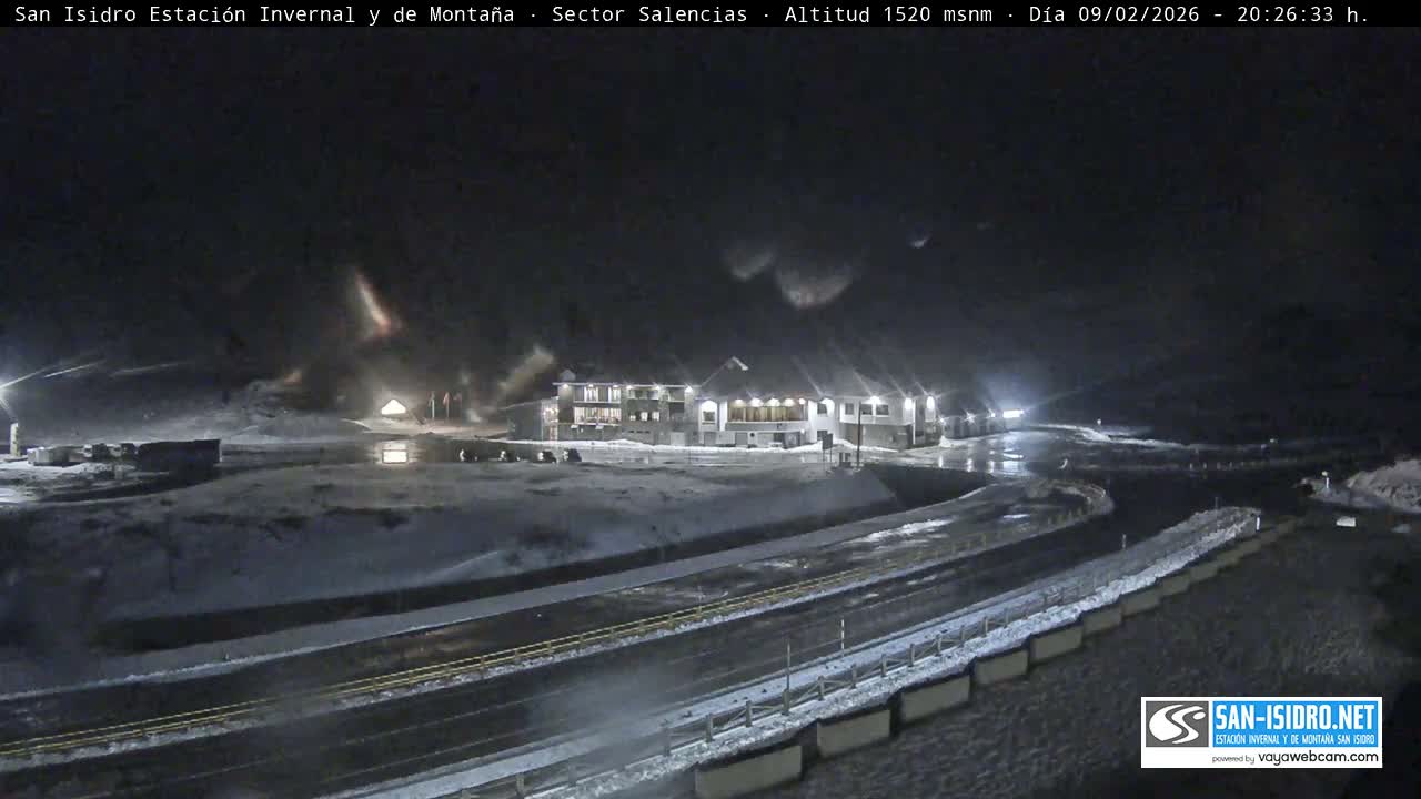 Estación San Isidro Hotel Area Live Cam - León, Castile&Leon, Spain